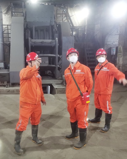吳亞到新橋礦業(yè)調(diào)研和檢查工作