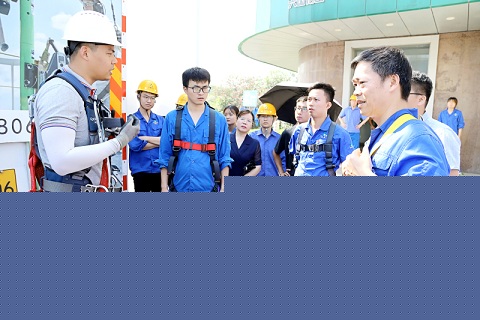 公司舉辦職業(yè)健康安全路演活動